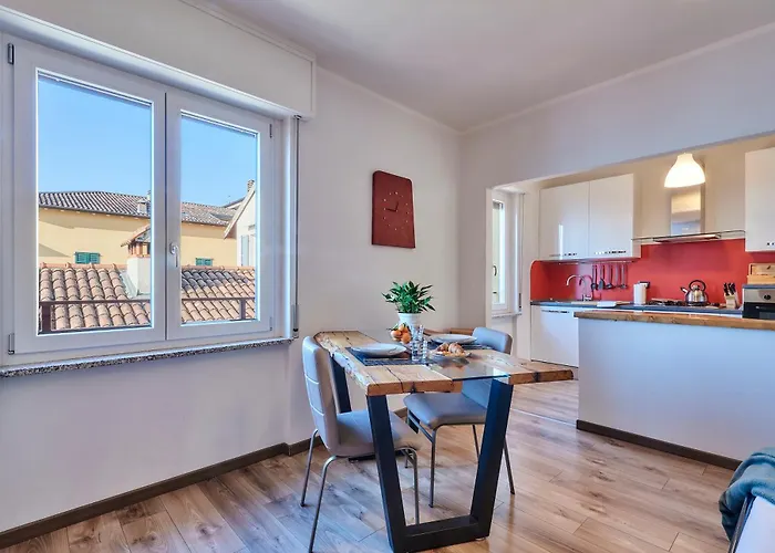 Lara's Апартаменты *